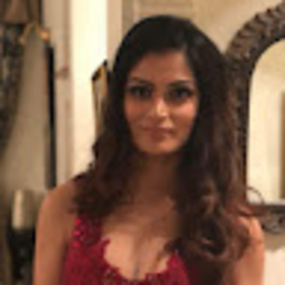 Meet your Posher, Pooja - Picture 1 of 1